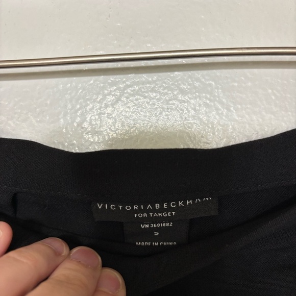 Victoria Beckham for Target Contemporary Black Funky Scalloped Pocket Mini Skirt - Picture 3 of 4